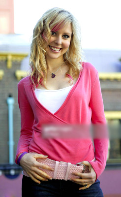 Charli Robinson pic #1211640