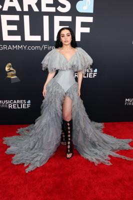 Charli XCX – GRAMMY Awards 2025