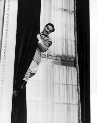 photo 19 in Charlie Chaplin gallery [id381517] 2011-04-06 00:00:00