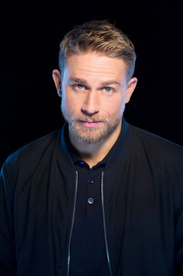 Charlie Hunnam pic #958544