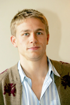photo 19 in Charlie Hunnam gallery [id549730] 2012-08-18 00:00:00