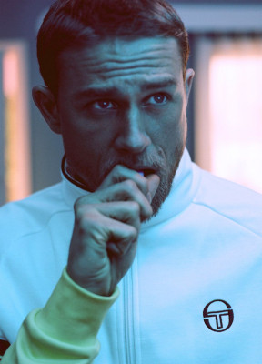 Charlie Hunnam pic #952855