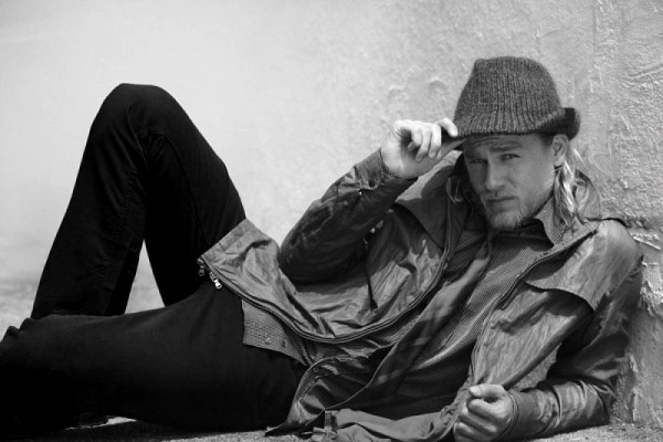 Charlie Hunnam pic #548233