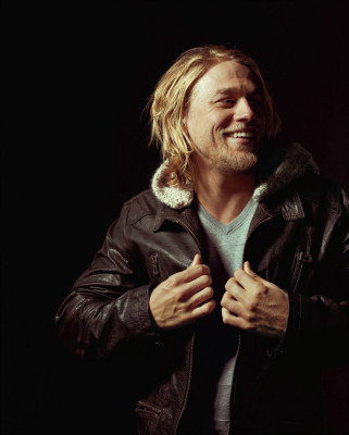 Charlie Hunnam pic #548905