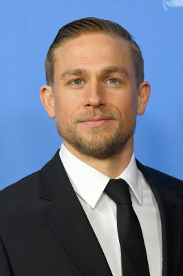 Charlie Hunnam pic #952843