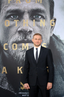 Charlie Hunnam pic #963347