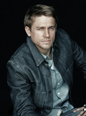 photo 4 in Charlie Hunnam gallery [id676184] 2013-11-07 00:00:00