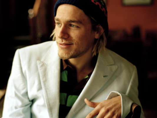 photo 7 in Charlie Hunnam gallery [id246130] 2010-02-24 00:00:00