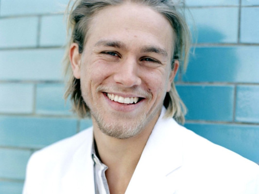 photo 6 in Charlie Hunnam gallery [id676182] 2013-11-07 00:00:00