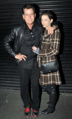 Charlie Sheen pic #612244