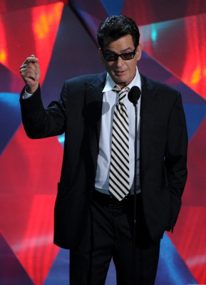 Charlie Sheen pic #521634