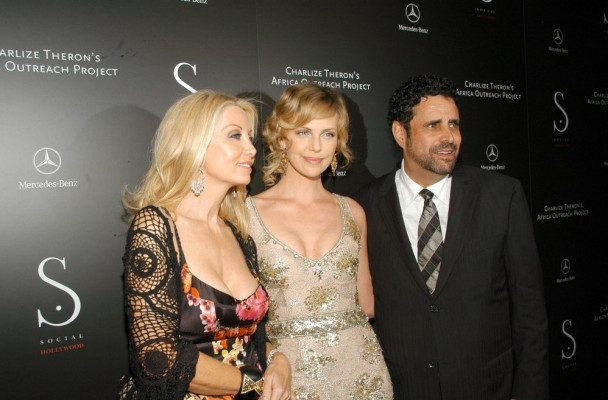 Charlize Theron pic #486550