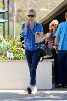 Charlize Theron pic #799598