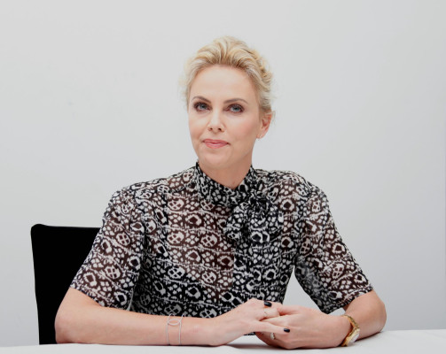 Charlize Theron pic #805059