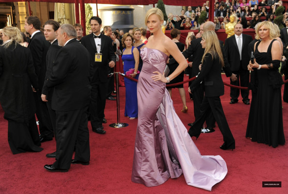 Charlize Theron pic #250018