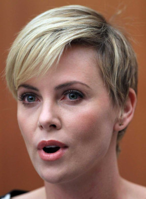 Charlize Theron pic #661369