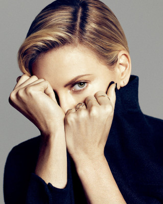 Charlize Theron pic #761524