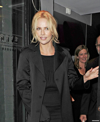 Charlize Theron pic #141647