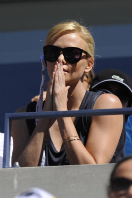 Charlize Theron pic #319350