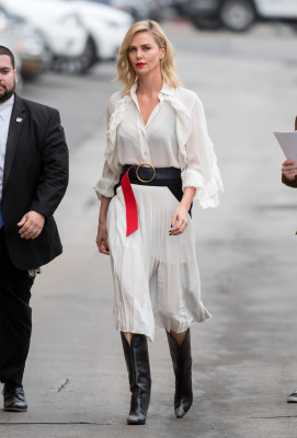 Charlize Theron pic #1051581