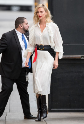 Charlize Theron pic #1051576