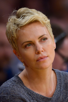 Charlize Theron pic #667793