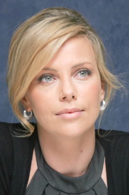 Charlize Theron pic #280635