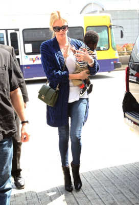 Charlize Theron pic #509711