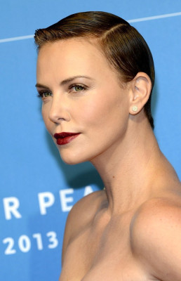 Charlize Theron pic #654016