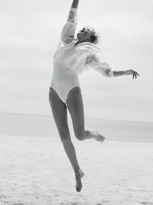 Charlize Theron pic #733006