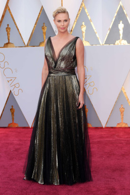 Charlize Theron pic #943744
