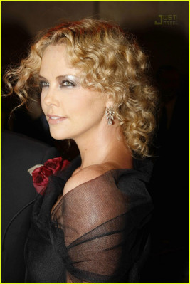 Charlize Theron pic #266924