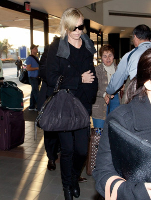 Charlize Theron pic #522235