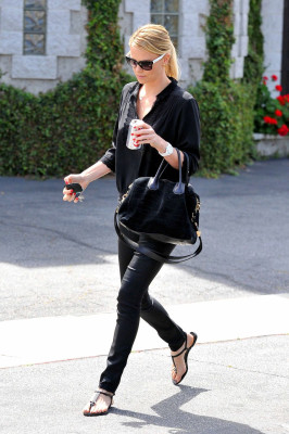 Charlize Theron pic #641938