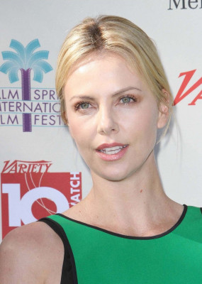 Charlize Theron pic #452808