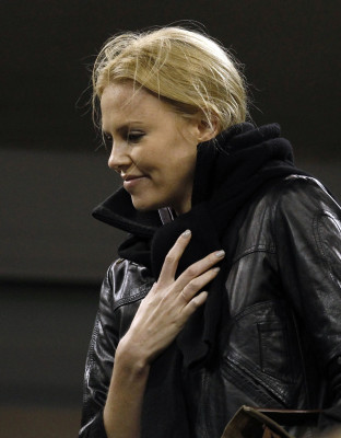 Charlize Theron pic #294344