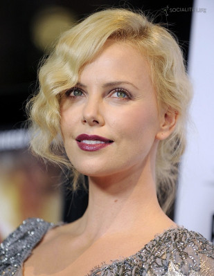 Charlize Theron pic #269473