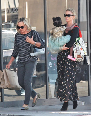 Charlize Theron pic #1022548