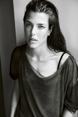 Charlotte Casiraghi pic #441459