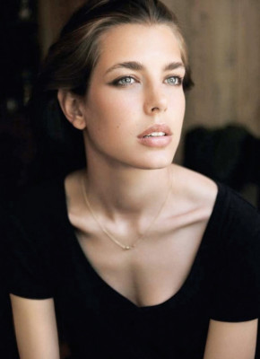 Charlotte Casiraghi pic #523988
