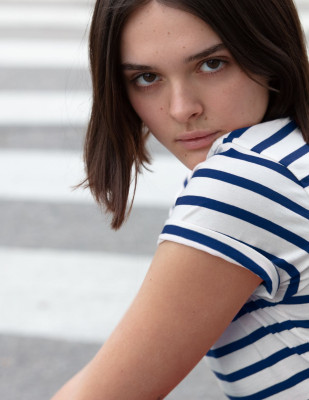 Charlotte Lawrence – Hanes x Karla Stripes Collection 2019