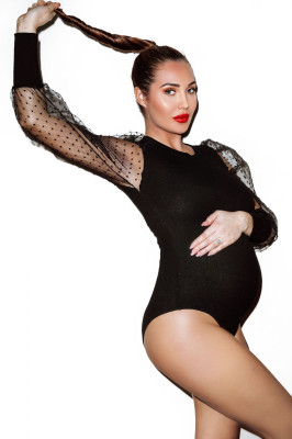 Pregnant CHLOE GOODMAN at a Photoshoot 04/17/2020