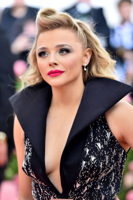 Chloe Moretz Met Gala in New York