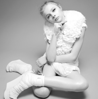 photo 3 in Chloe Moretz gallery [id299529] 2010-09-24 00:00:00