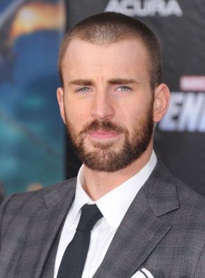 Chris Evans pic #535439