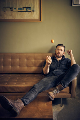 Chris Evans pic #878473