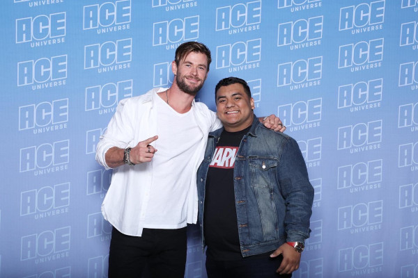 Chris Hemsworth - ACE Comic Con in Chicago 10/12/2019
