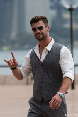 Chris Hemsworth - Australia Tourism Organization in Sydney 10/30/2019