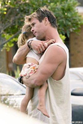 photo 20 in Chris Hemsworth gallery [id798870] 2015-03-26 00:00:00
