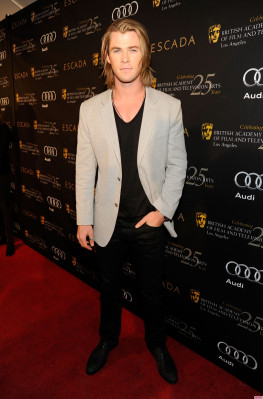 photo 22 in Chris Hemsworth gallery [id500724] 2012-04-23 00:00:00